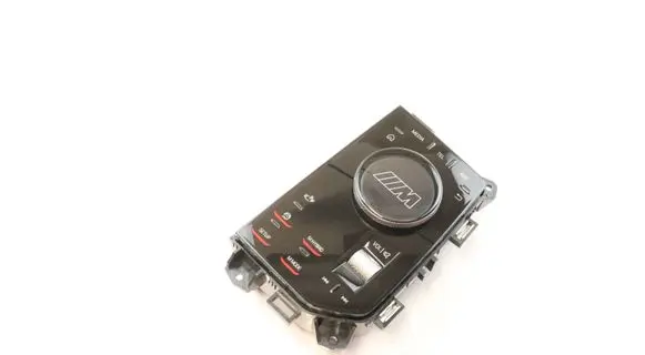 BMW M5 Head unit multimedia control 5B3DE11 65825B3DE11