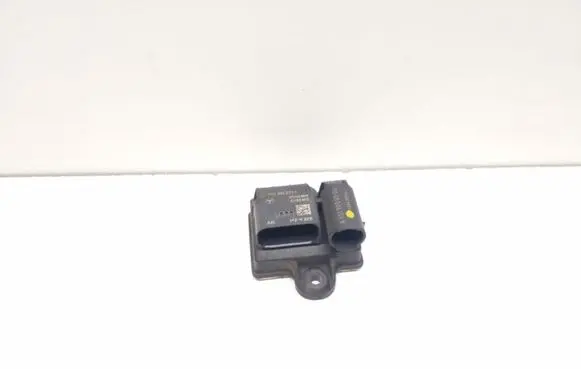 Mercedes-Benz C W204 Glow plug pre-heat relay A6519000900