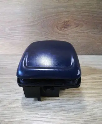 Ashtray (front)