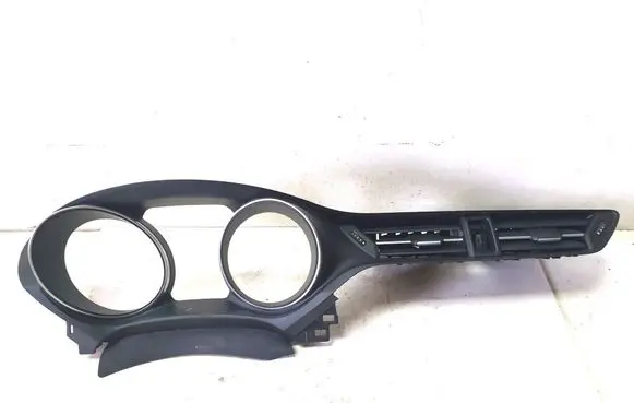 Toyota Avensis T270 Other dashboard part 09470000