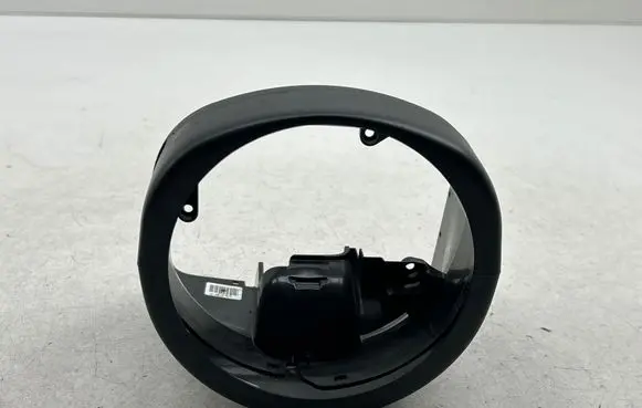 Dodge Durango III Steering wheel column trim