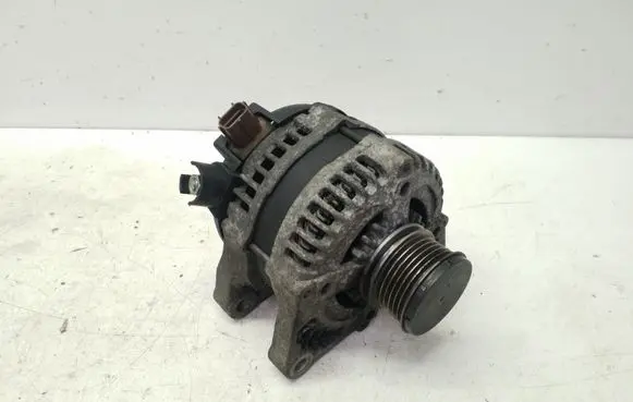 Ford Kuga I Generator/alternator