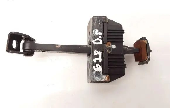 BMW 5 E60 E61 Front door check strap stopper
