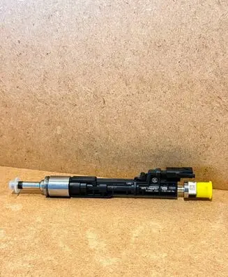 BMW 7 F01 F02 F03 F04 Fuel injector 0261500136 2408091709