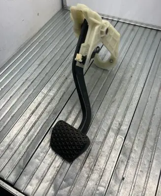 BMW 3 F30 F35 F31 Brake pedal 6859639