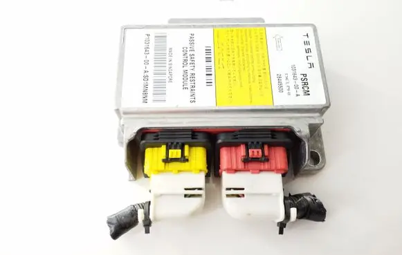 Tesla Model S Airbag control unit/module 103164300A
