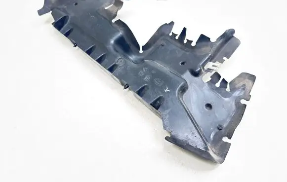 Citroen DS4 Intercooler air guide/duct channel 9671970380