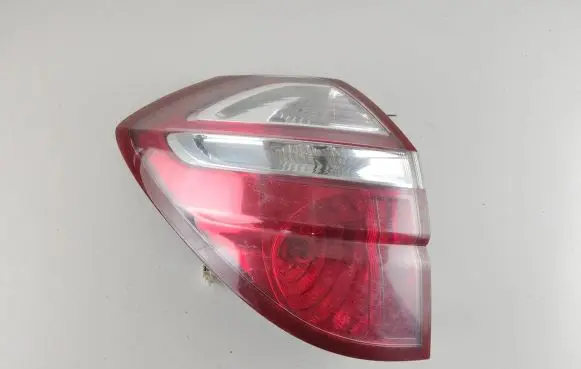 Subaru Legacy Rear/tail lights 22020952