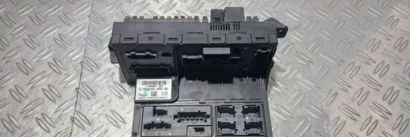 Mercedes-Benz E W211 Fuse module 2115459001 0403136