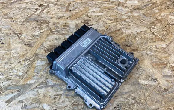 BMW X5 G05 Engine control unit/module 8479673 0281036282