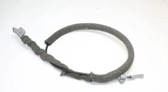 Audi A4 S4 B7 8E 8H Gear shift cable linkage 8E2713575