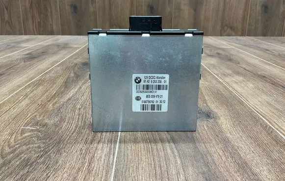 BMW Z4 E89 Voltage converter/converter module 9253208 8ES00947921 0180756762
