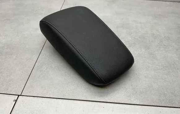 Opel Astra K Armrest 2554299