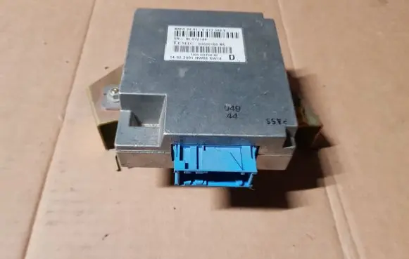 BMW 5 E39 Other control units/modules 6913349