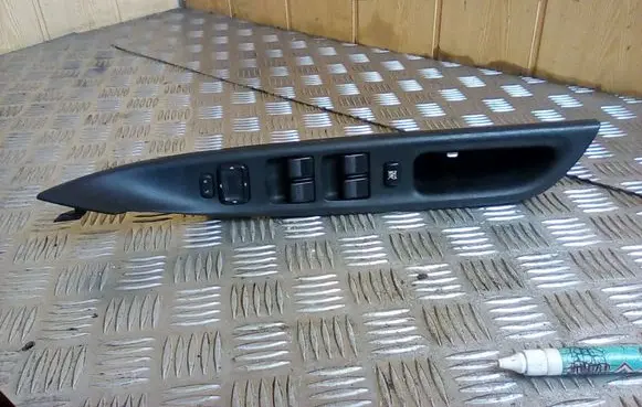 Mazda 6 Electric window control switch 7922F43