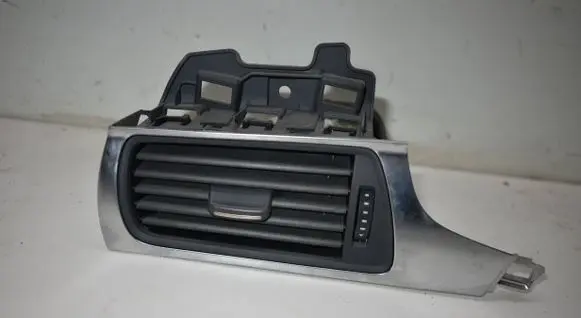 Audi A7 S7 4G Dashboard side air vent grill/cover trim 4G1820901