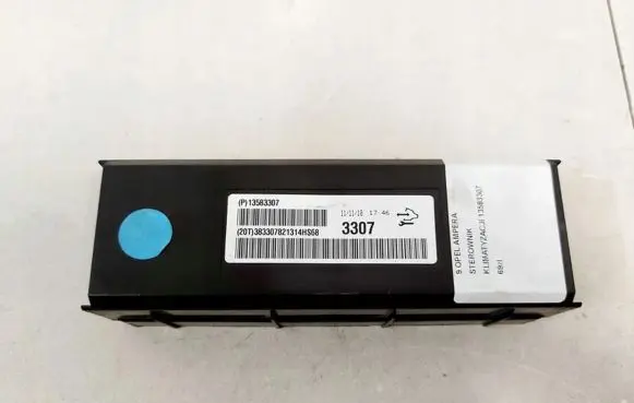 Opel Ampera Air conditioner control unit module 13583307