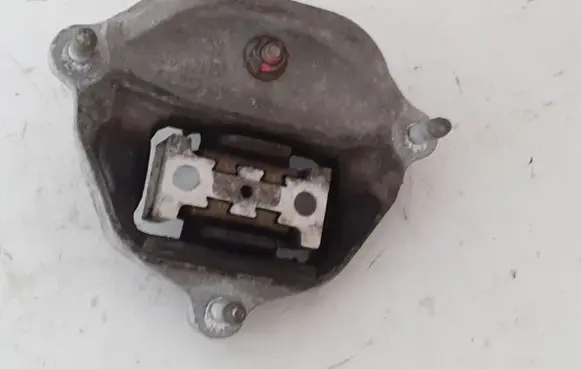 Audi A5 8T 8F Gearbox mount 8K0399151