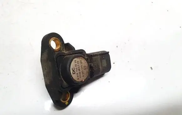 Mercedes-Benz GL X164 Air pressure sensor a0061531528