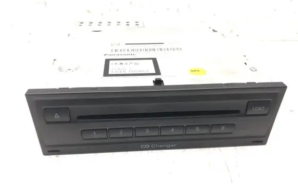 CD/DVD changer