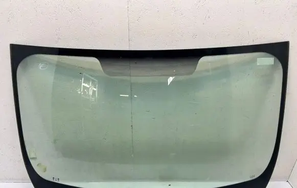 Renault Trafic III (X82) Front windscreen/windshield window 