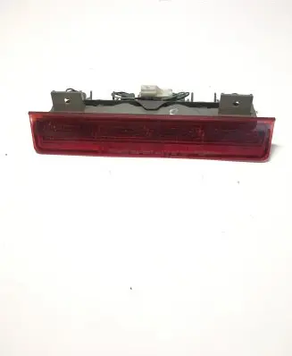 Mitsubishi Pajero Sport I Third/center stoplight 0508812 E4027525
