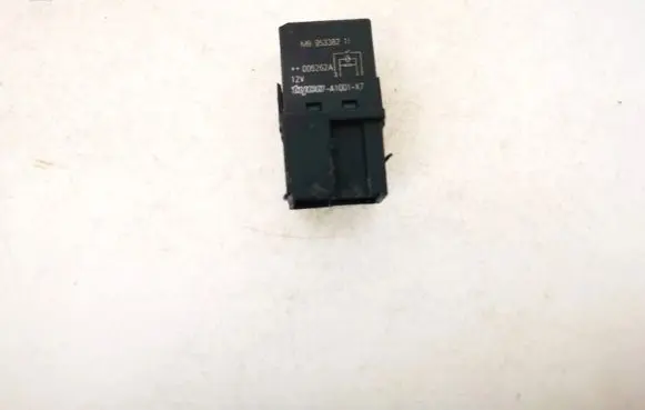 Mitsubishi Space Star Other relay mr953382