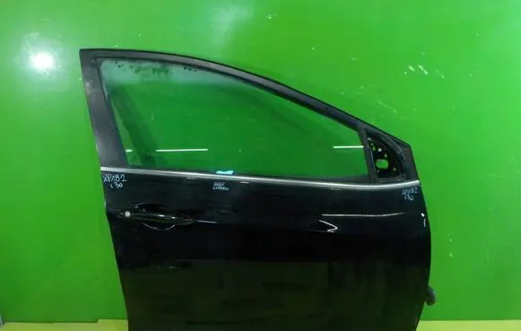Hyundai i30 Front door PRZOD XP182