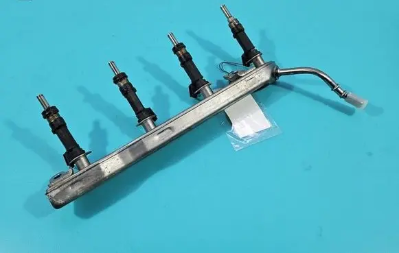 Toyota Auris 150 Fuel injector 0280158213 IMPRK1588298