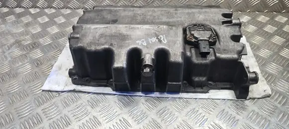 Volkswagen Touran I Oil sump 03G103603