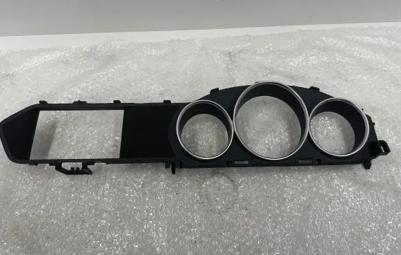 Dashboard trim