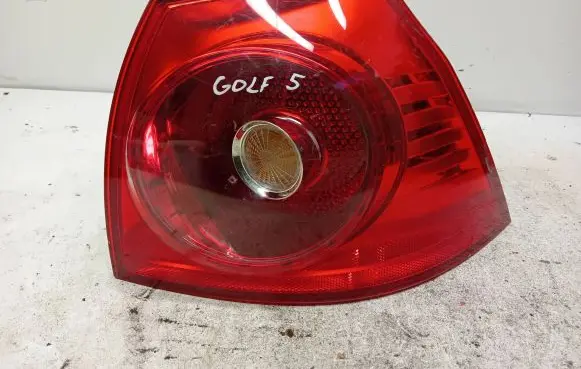 Volkswagen Golf V Rear/tail lights 1K6945096E 00539713 028490202B