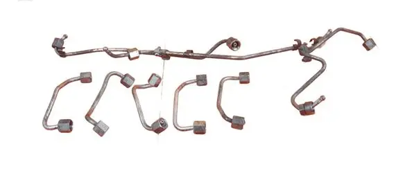 Audi Q7 4L Fuel injector supply line/pipe 