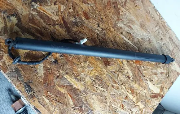 Citroen C5 Aircross Tailgate/trunk strut/damper 9817432680