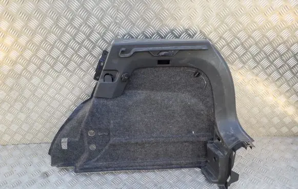 Volkswagen Polo V 6R Trunk/boot side trim panel 6R6867762F 6K6867428C