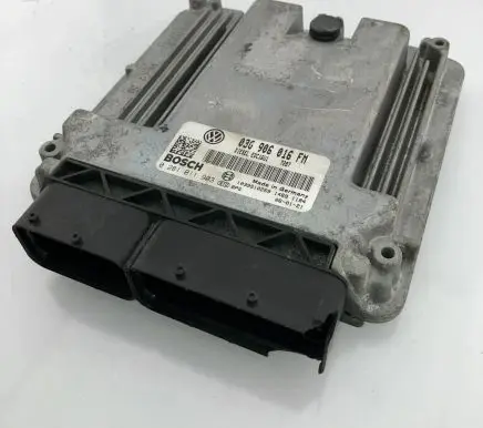 Volkswagen Jetta V Engine control unit/module 03G906016FM 1039S10269 0281011903