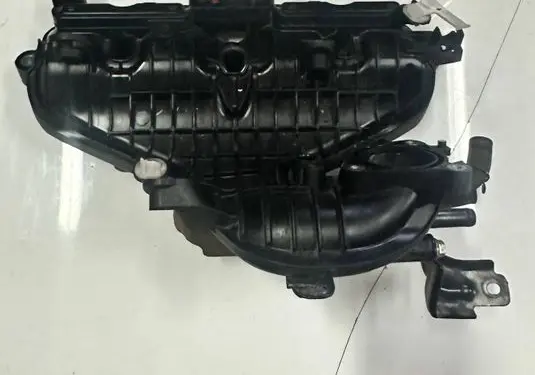 Toyota Yaris Intake manifold 1712021060