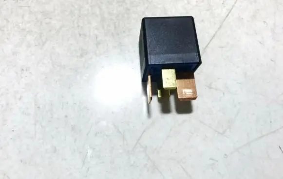 KIA Ceed Other relay 3916037110 39160-37110