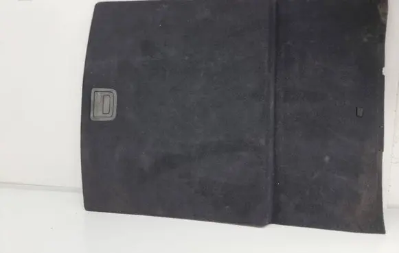 Trunk/boot floor carpet liner