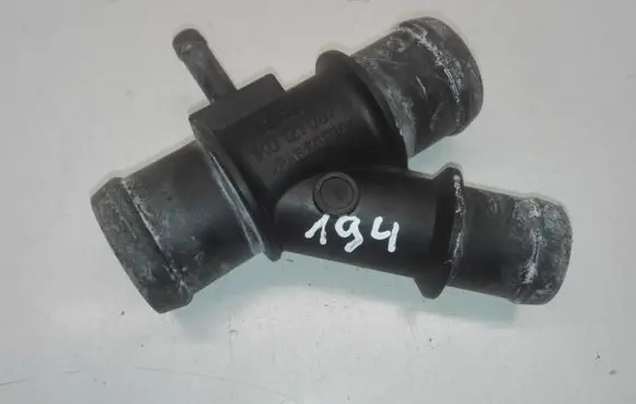 Audi TT TTS Mk2 Engine coolant pipe/hose 1K0121087H