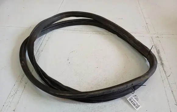 Mercedes-Benz A W169 Rubber seal front coupe door 