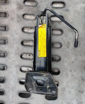 Renault Clio II Lift Jack 96FB17080BB