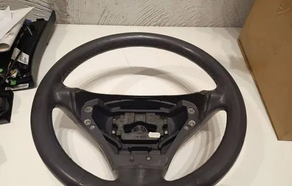 Mercedes-Benz A W168 Steering wheel A1684601103 A1684600903 101473
