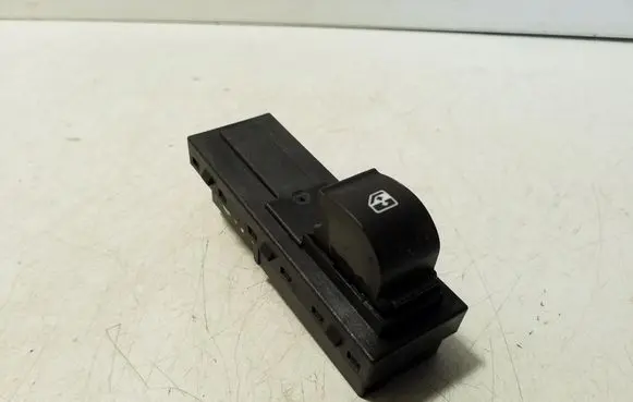 Fiat Tipo Electric window control switch T098