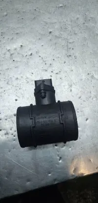 Opel Vectra B Mass air flow meter 0281002478