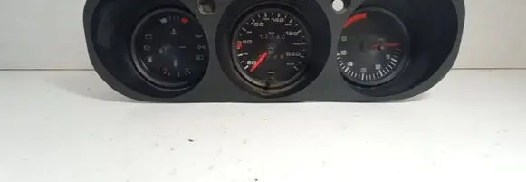 Porsche 924 Speedometer (instrument cluster) 67127067