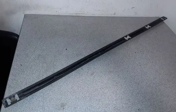 BMW 3 E36 Front door trim (molding) 1960732
