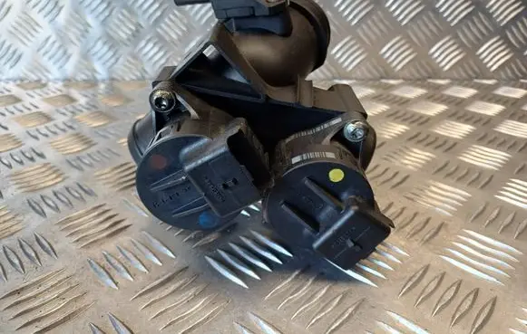 Ford Focus Throttle valve 9686487880