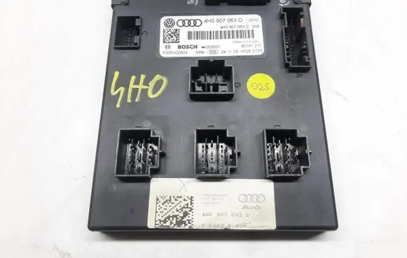 Audi A8 S8 D4 4H Comfort/convenience module 4H0907063D