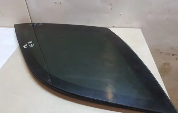 Mercedes-Benz ML W163 Rear side window
